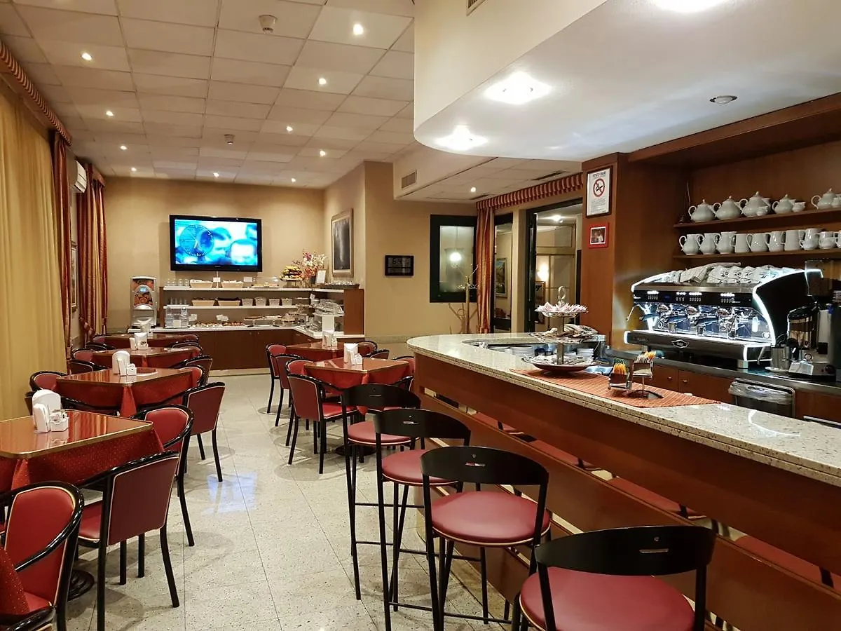 Hotel Tirreno Genova