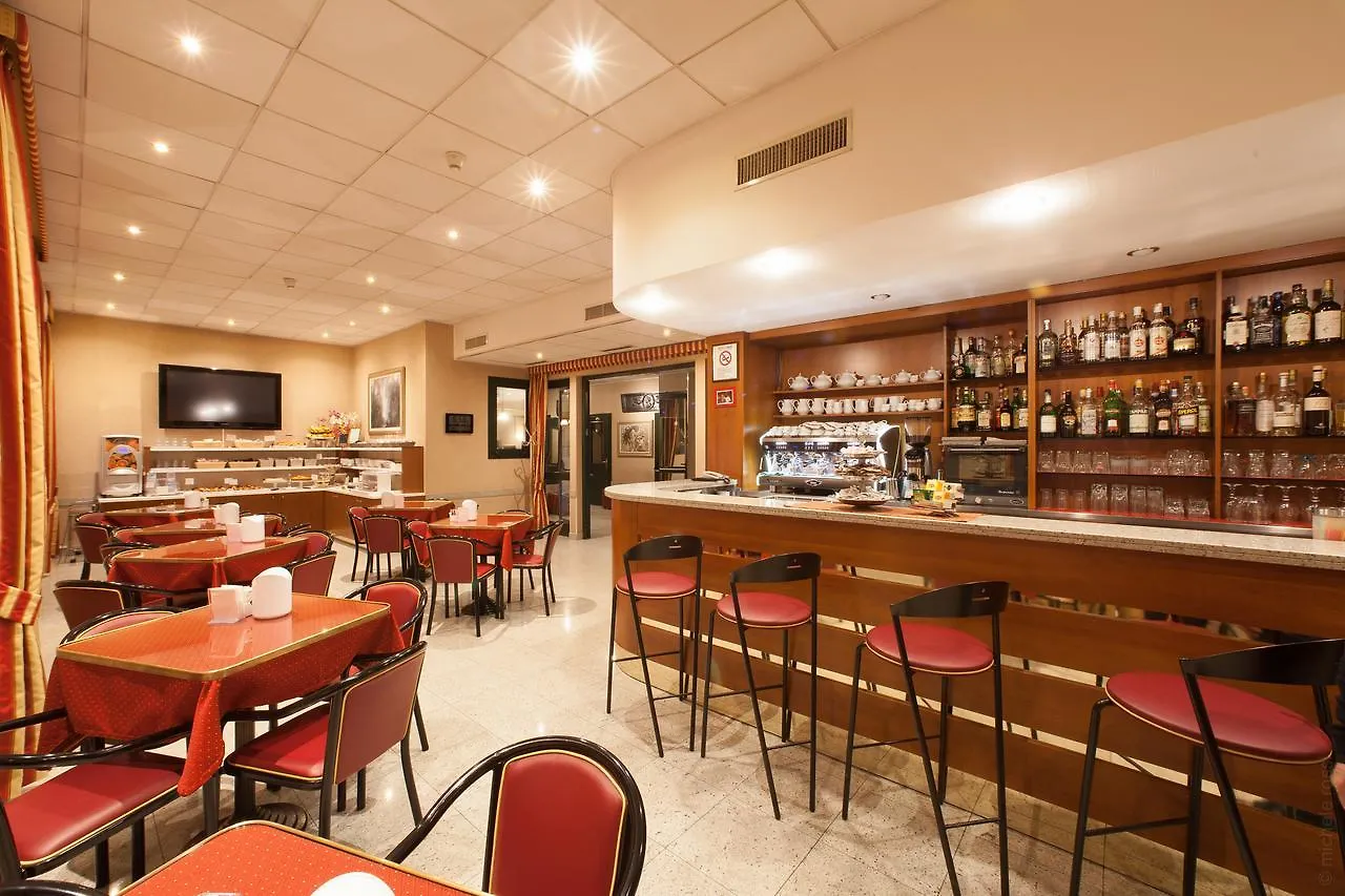 Hotel Tirreno Genova