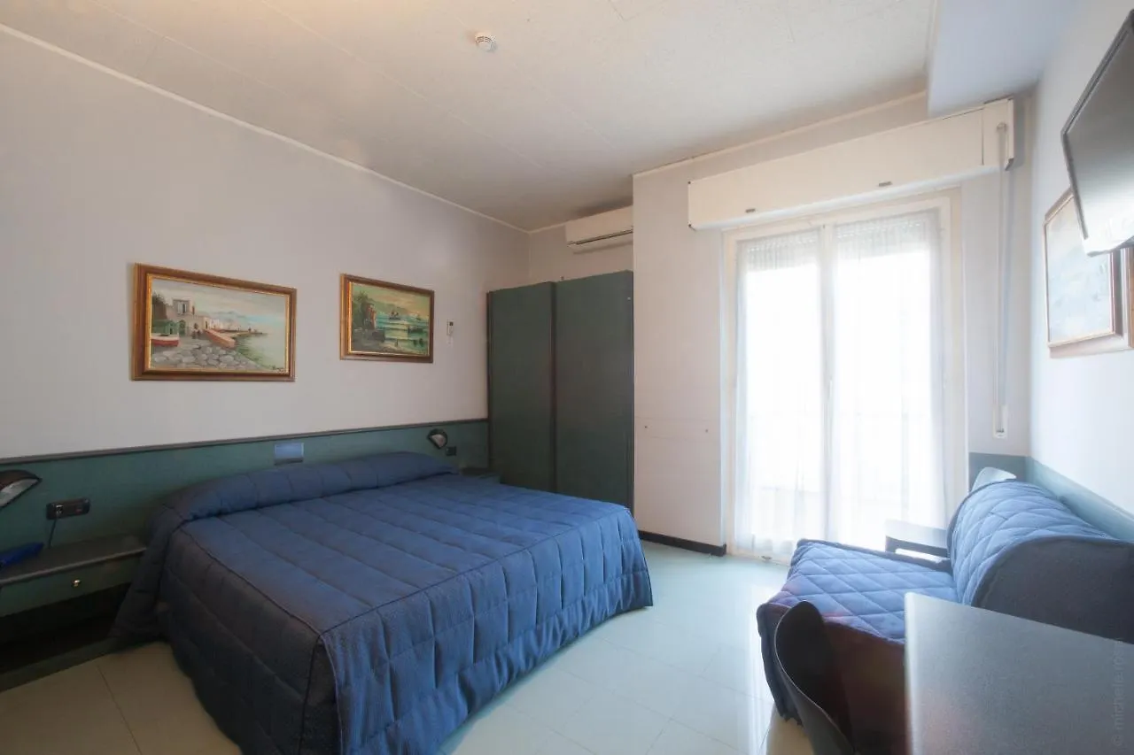 Hotel Tirreno Genova