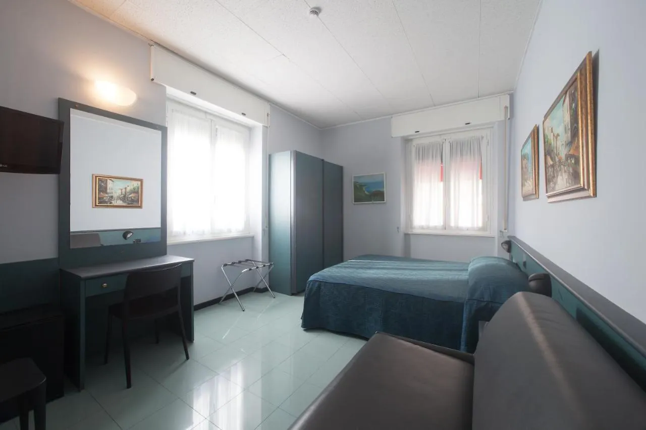 Hotel Tirreno Genova