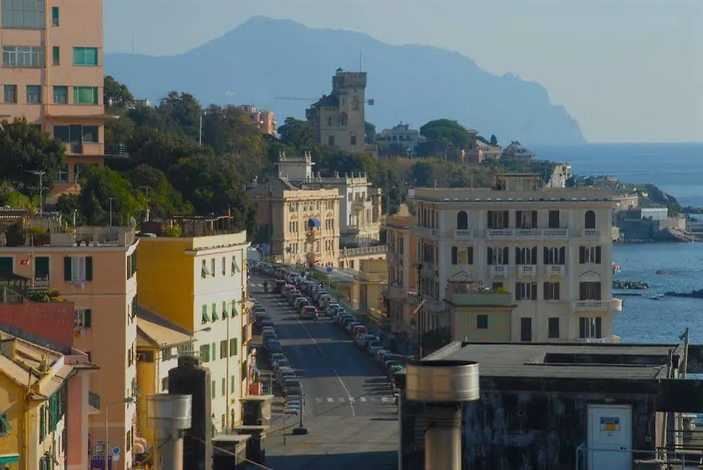 Hotel Tirreno Genova