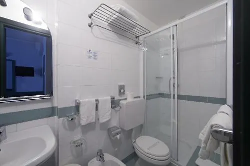Hotel Tirreno Janov